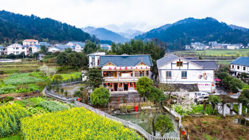Kunming Airlines Zunyi Office in China